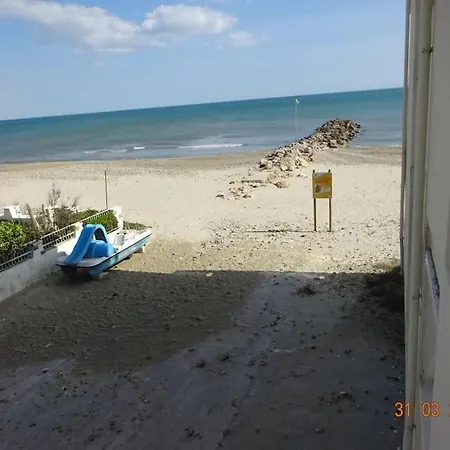 Un Sejour Les Pieds Dans L'Eau Apartment Palavas-les-Flots Exterior photo